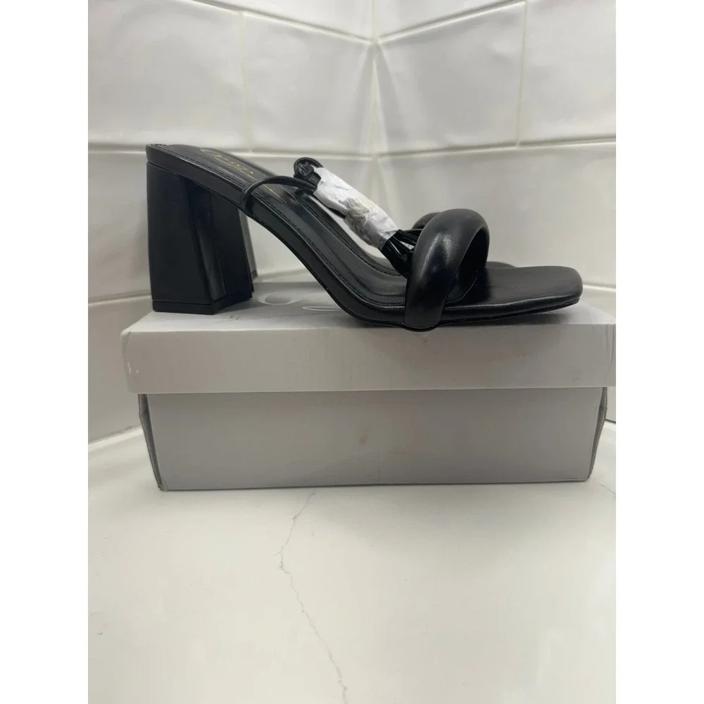 OLIVIA KAYDEN Black PU‎ Square Toe Block Heel Sandals Size 9